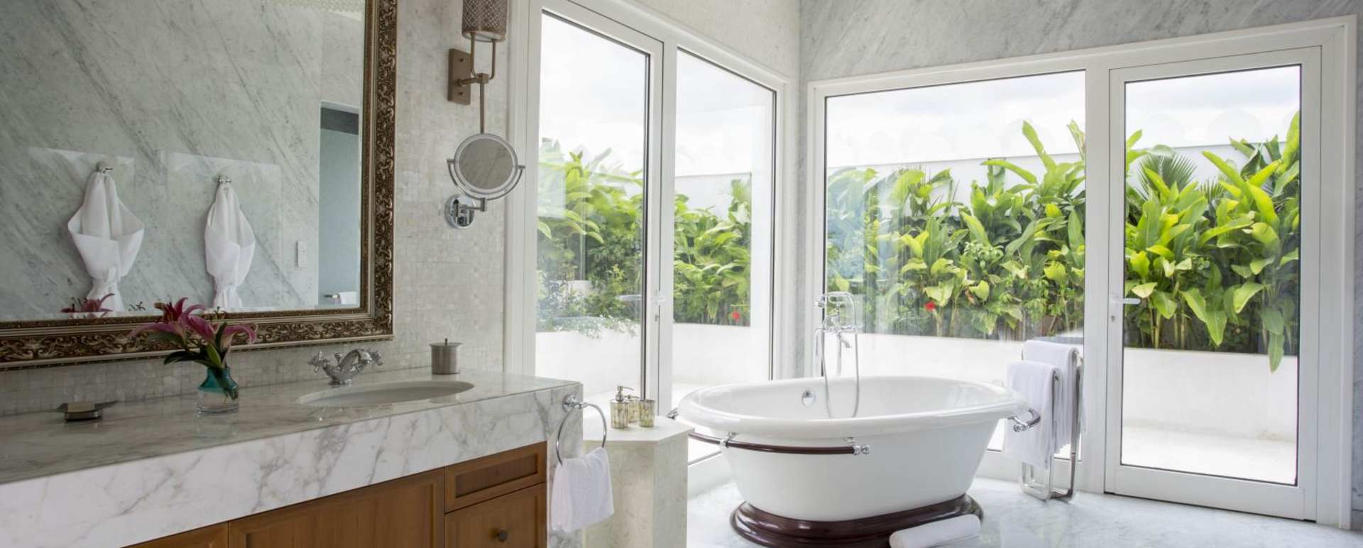 Spacious bathroom  - Park Hyatt Zanzibar