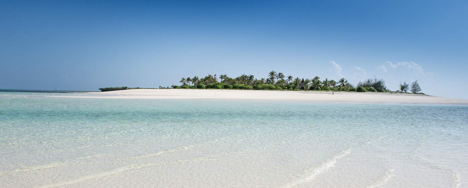 Fanjove Island beach 