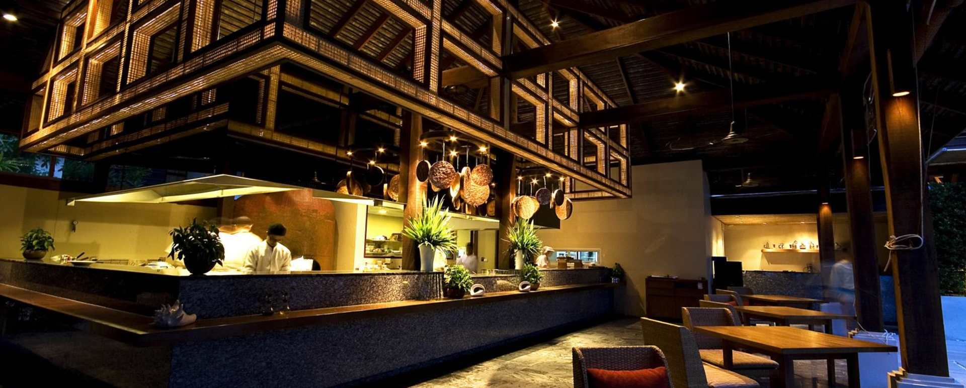Bistro at the Beach - Anantara Rasananda