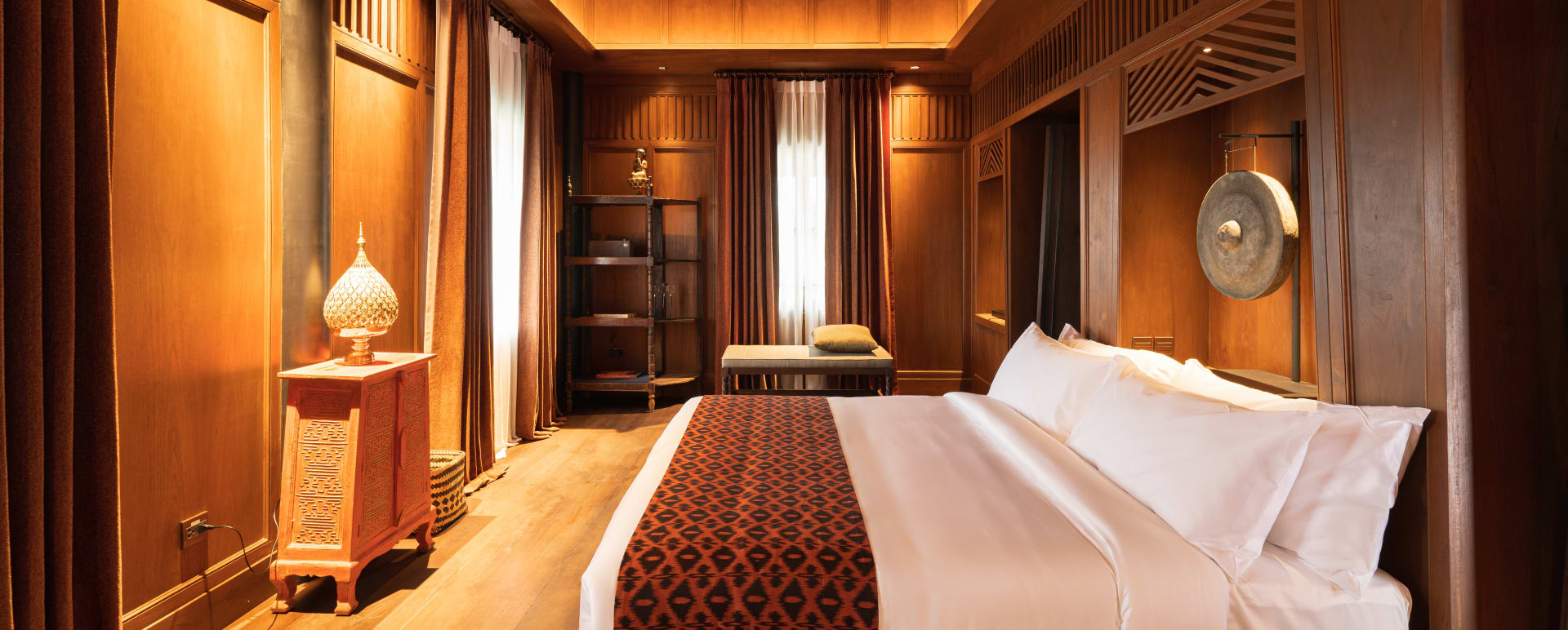 Suite - Bedroom 