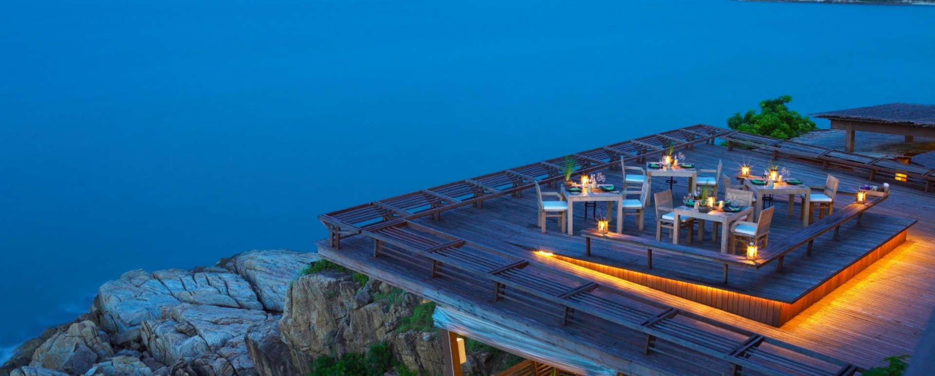 Dining on the Rocks - Six Senses Samui