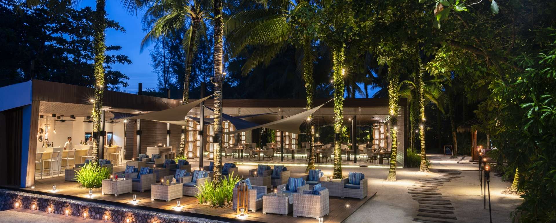 The Sarojin - Beach Bar