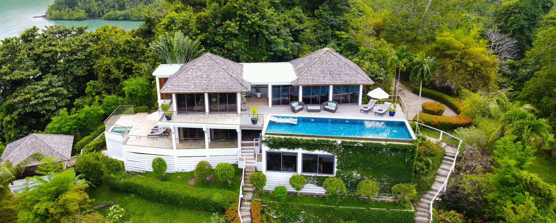Hilltop Pool Villa 