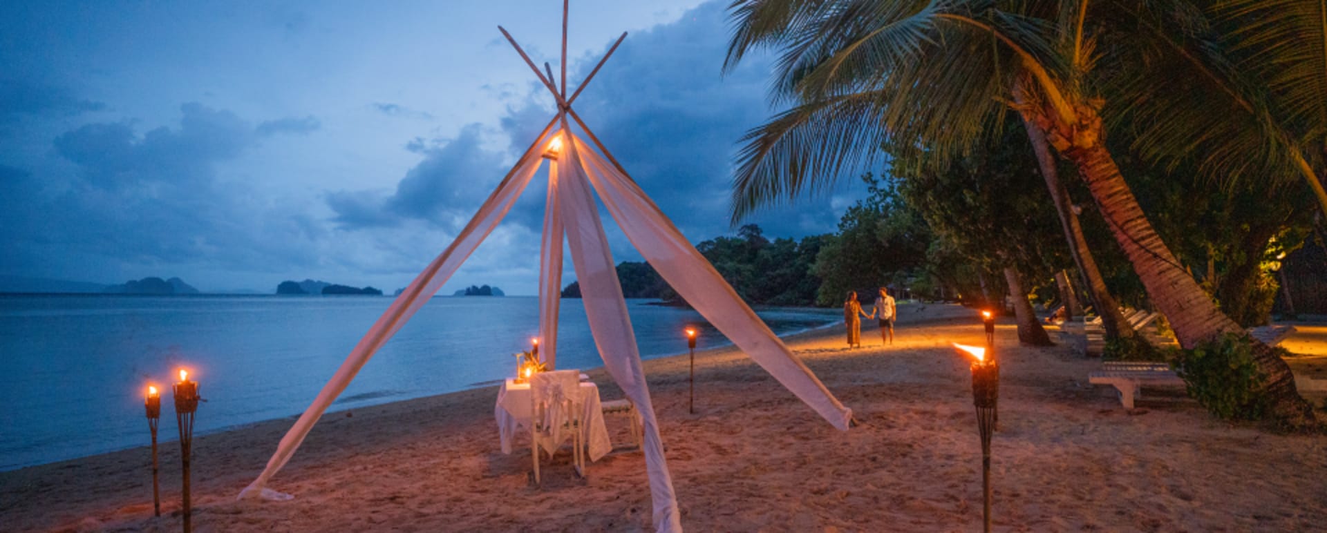 Candle Light Dinner 