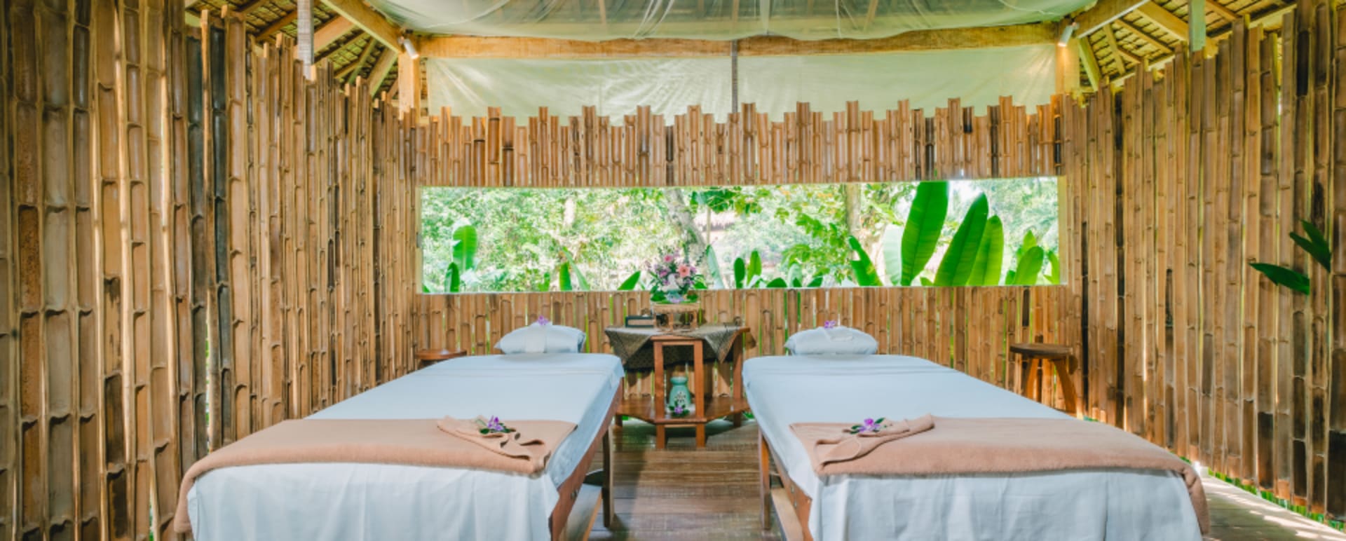 Massage Tables 