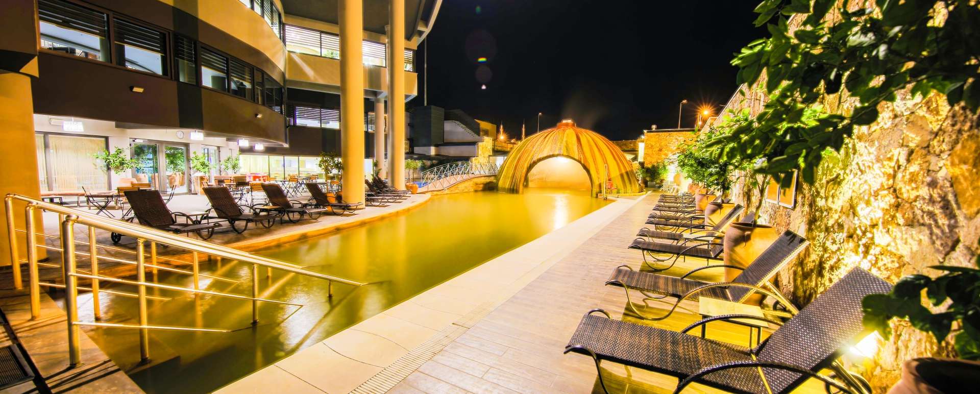 Outdoor pool - Doga Thermal Hotel