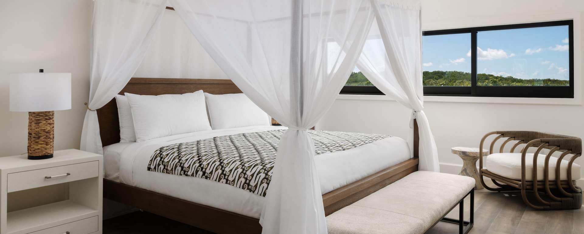 Mechayah Guest House - bedroom 