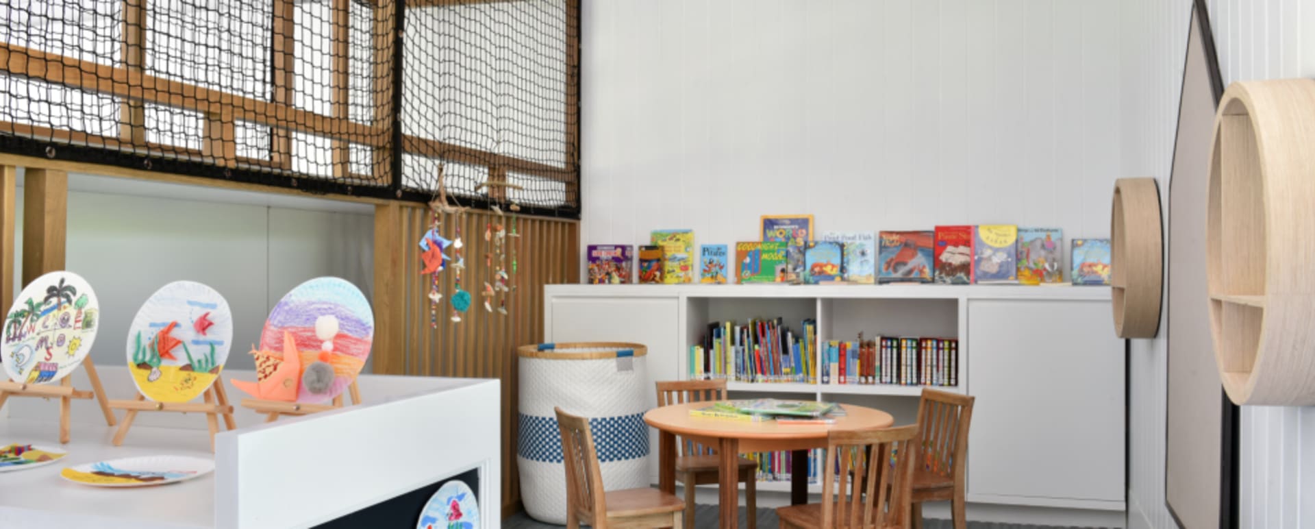 PlaybyCOMOIndoor - Kids Club 