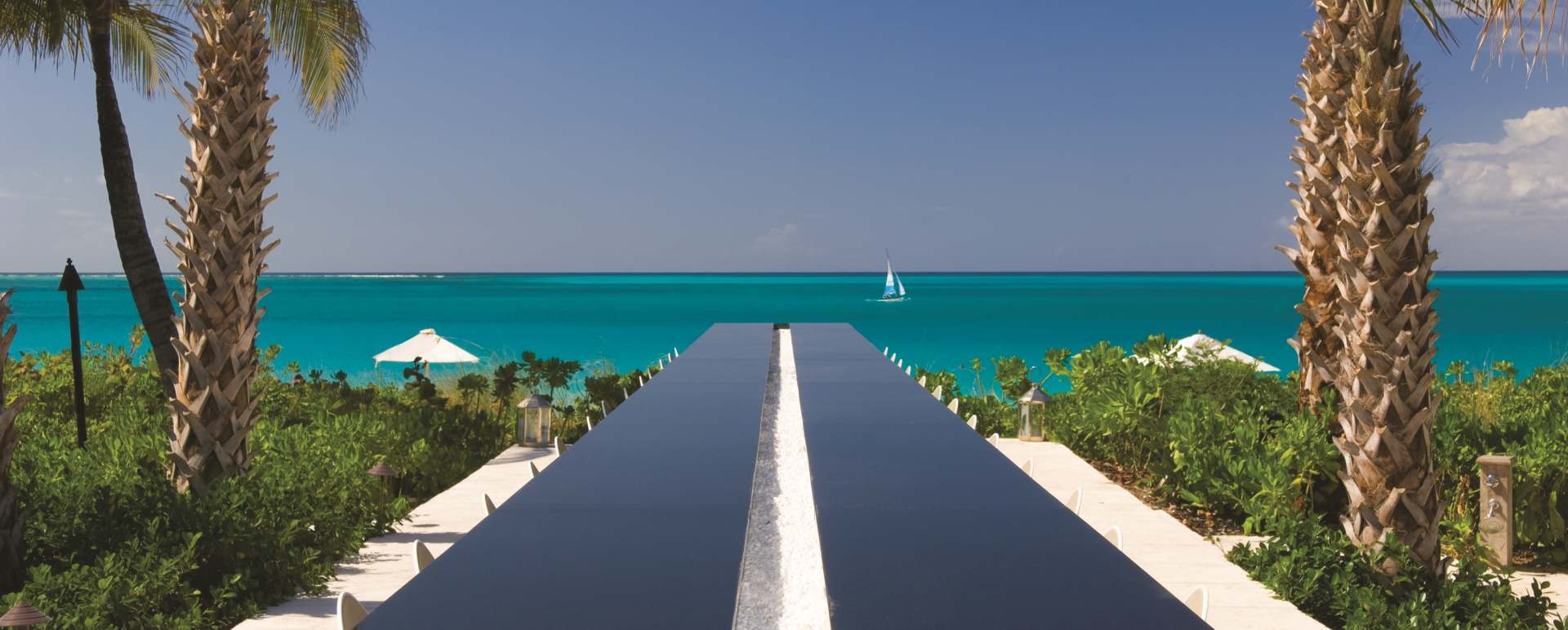 Island Bar - The Grace Bay Club