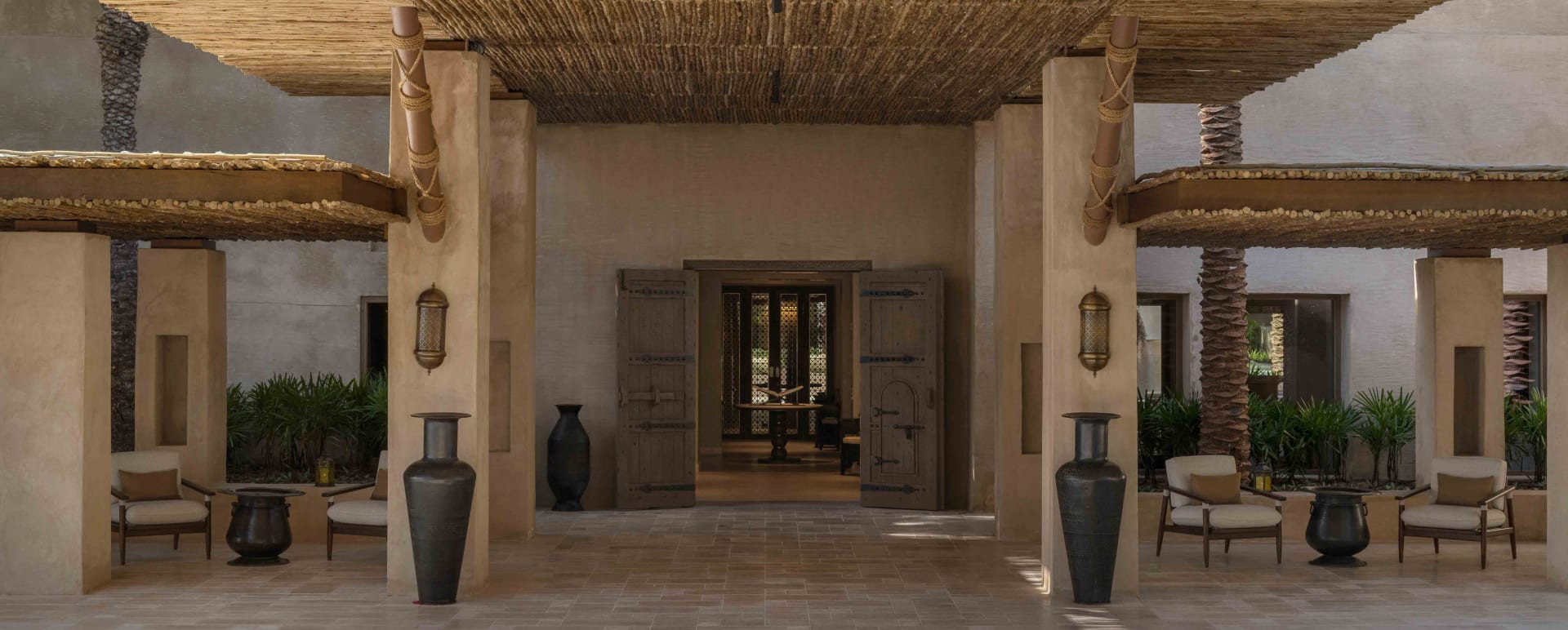 entrance 