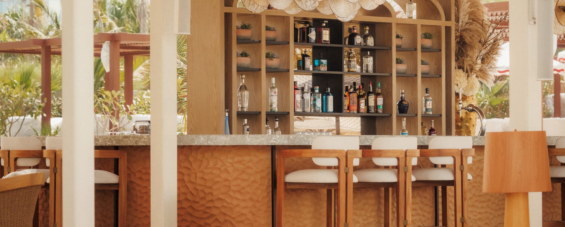 Resort Beach Bar 