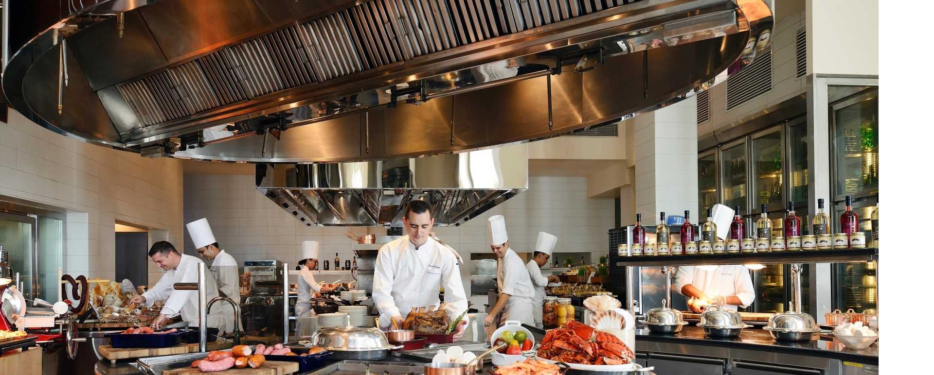 Brunch in Dubai