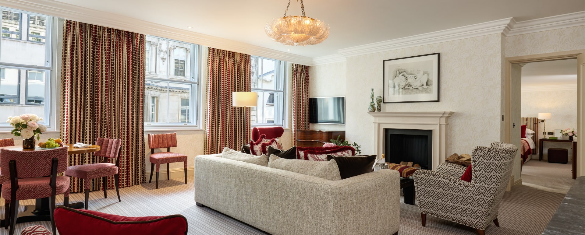 Browns Hotel Deluxe Suite 