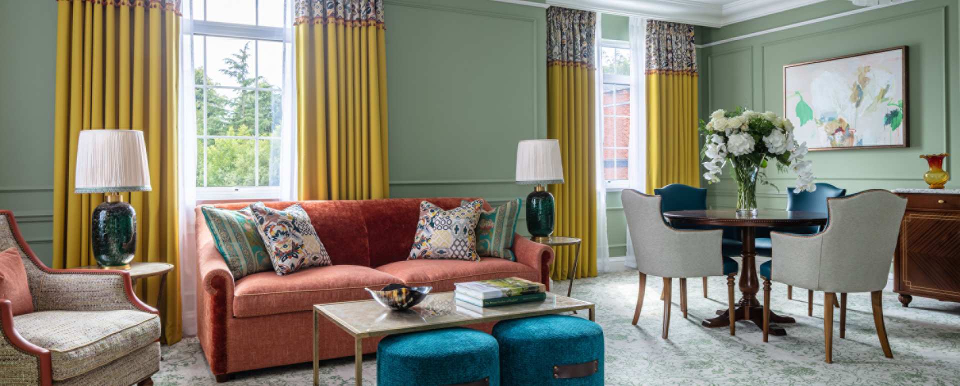 suite living room 