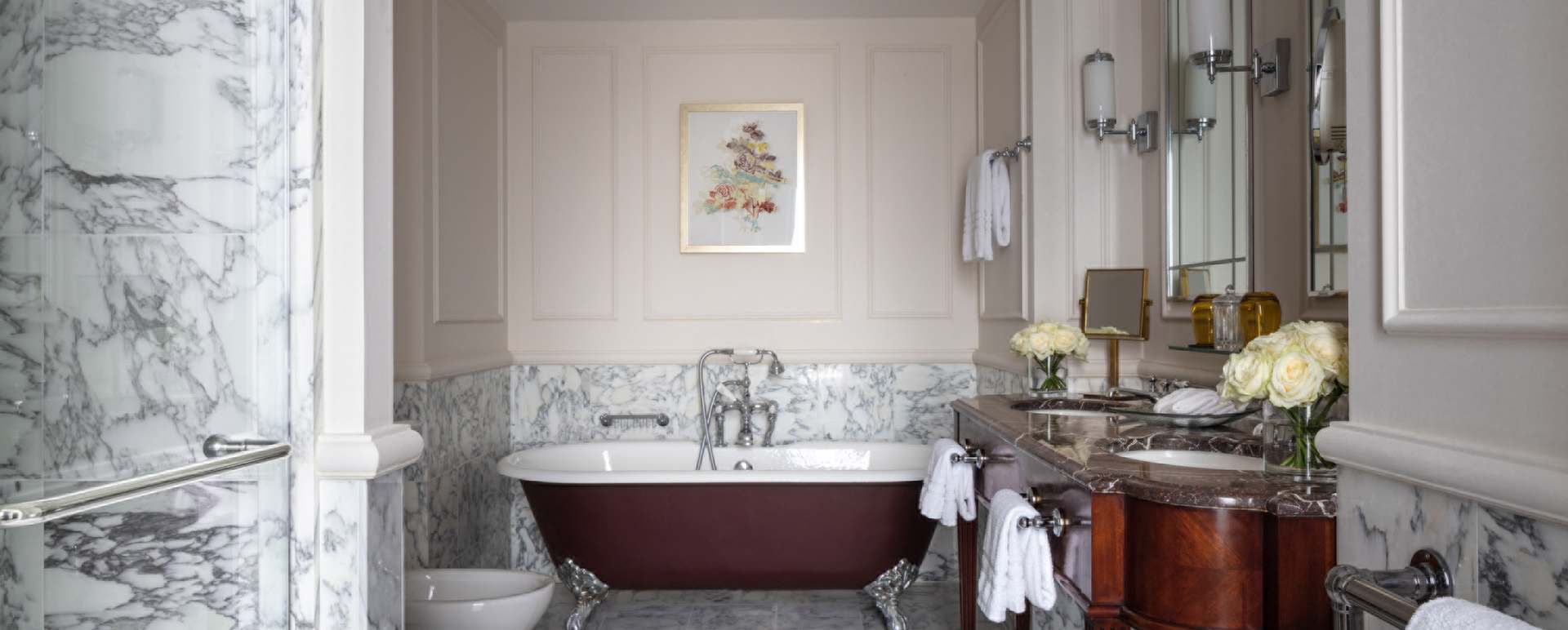 Suite Bathroom 