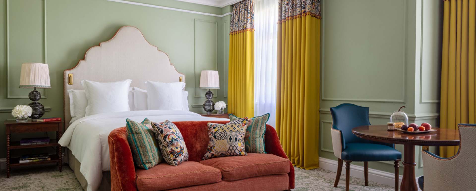 Suite sleeping area 