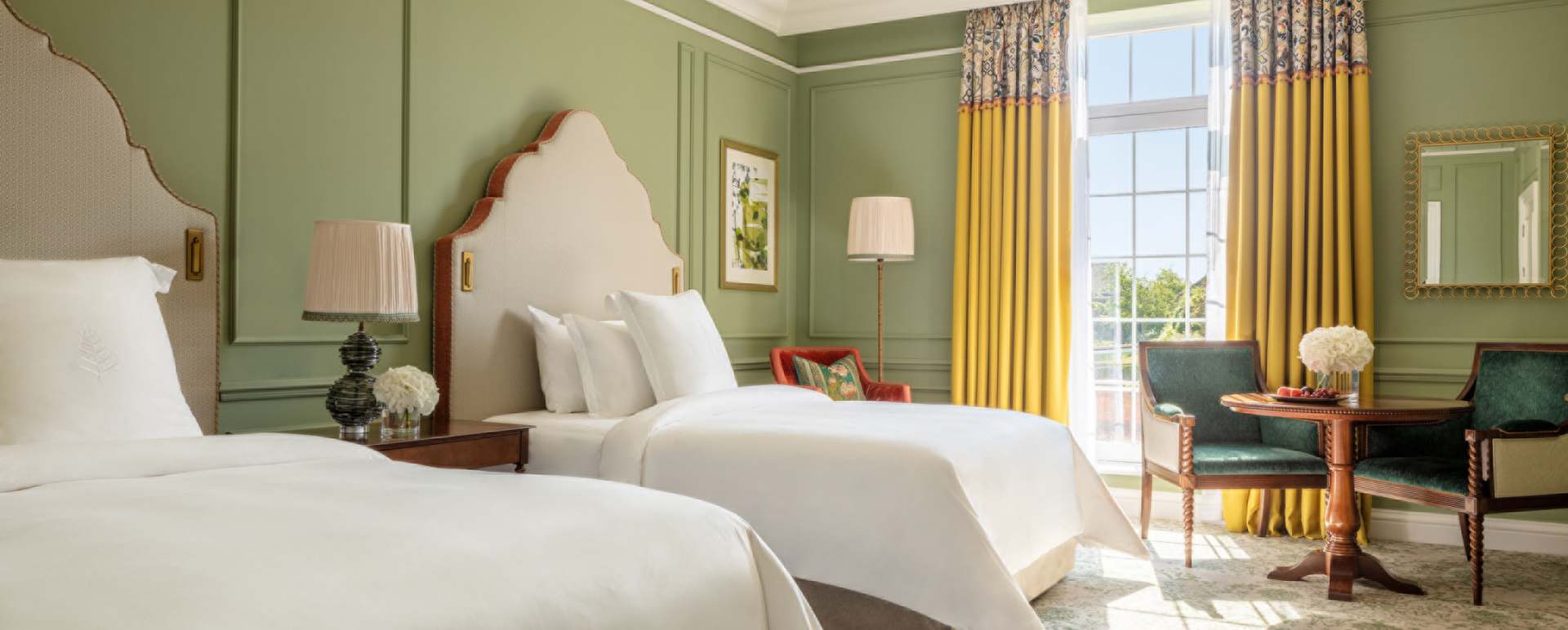 Twin room 