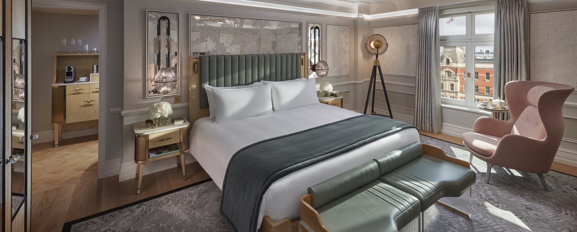 Deluxe room 