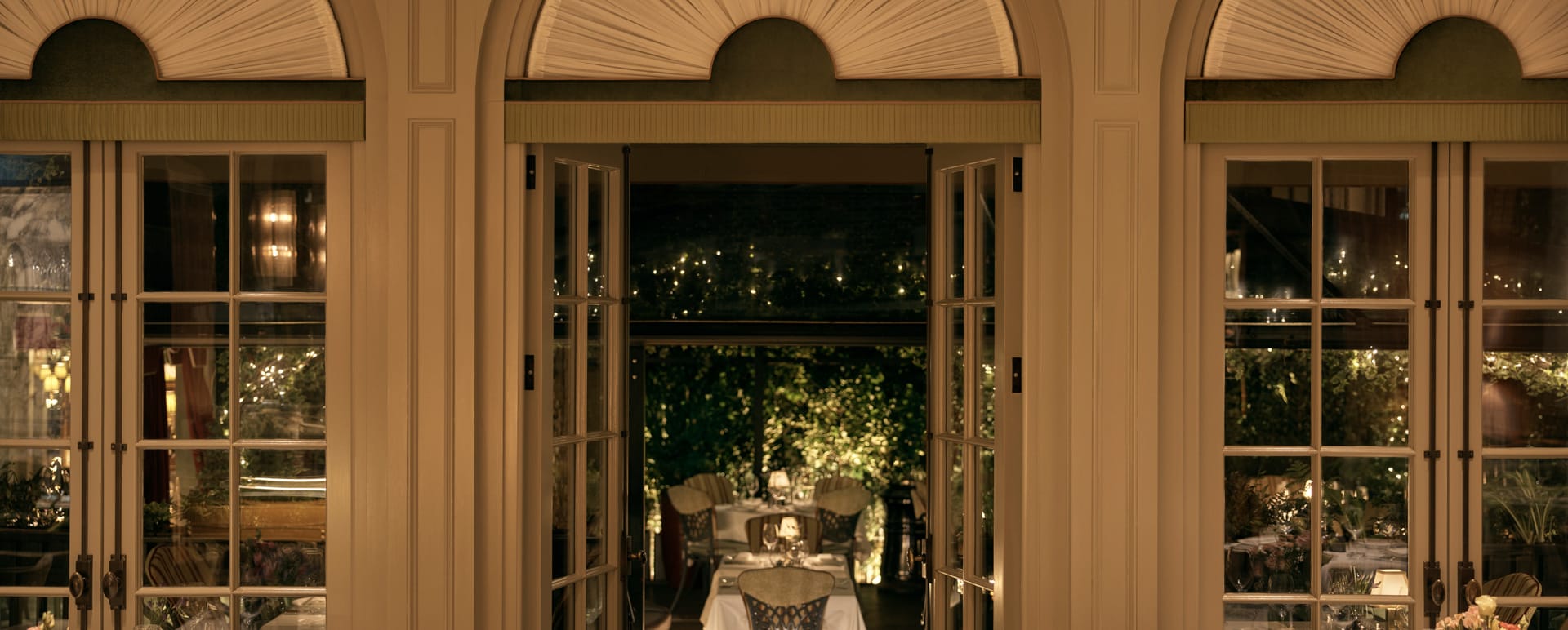 Brasserie - Night 