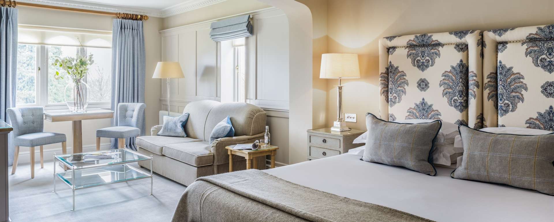 Premier Deluxe Bedroom - The Bath Priory