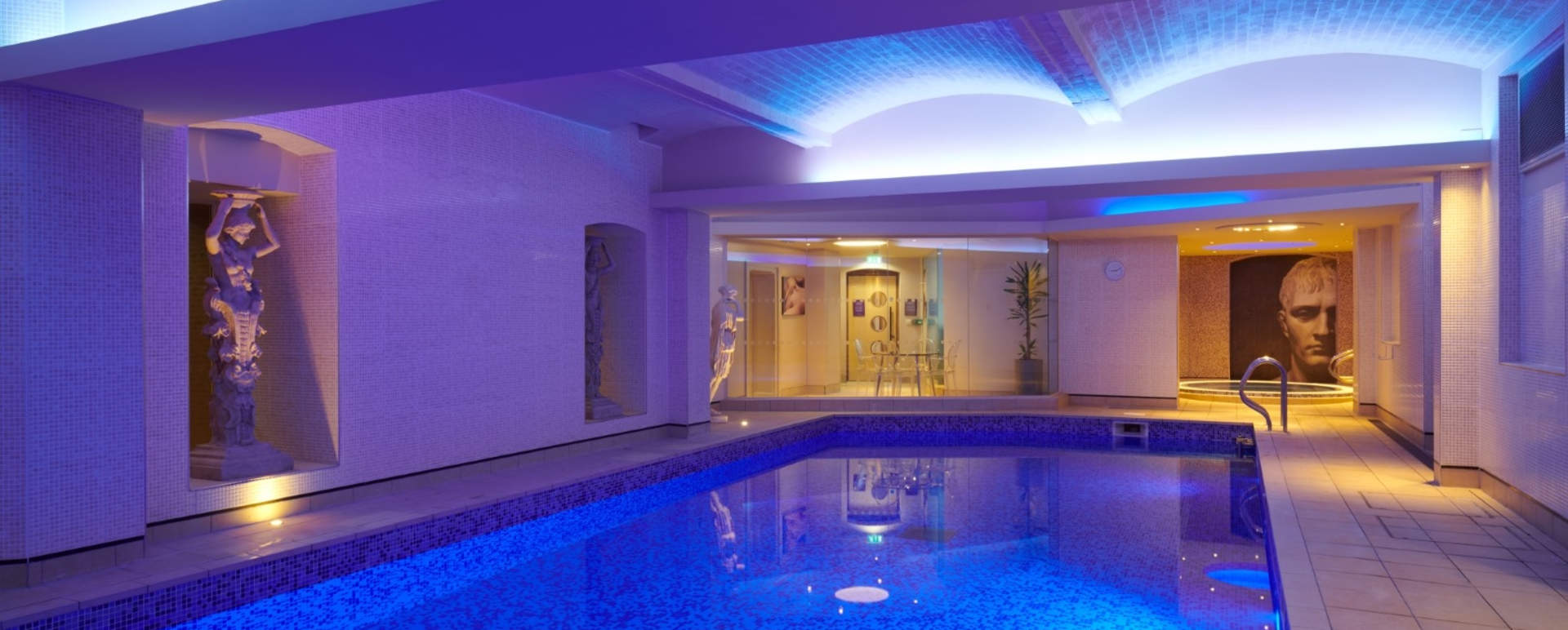 Spa pool