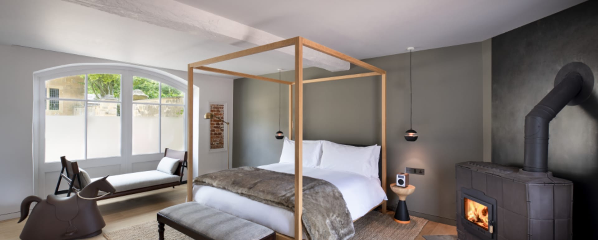 Cockhouse Room 