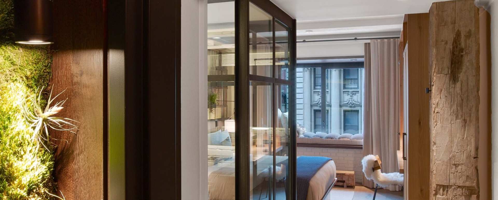 Central Park King room