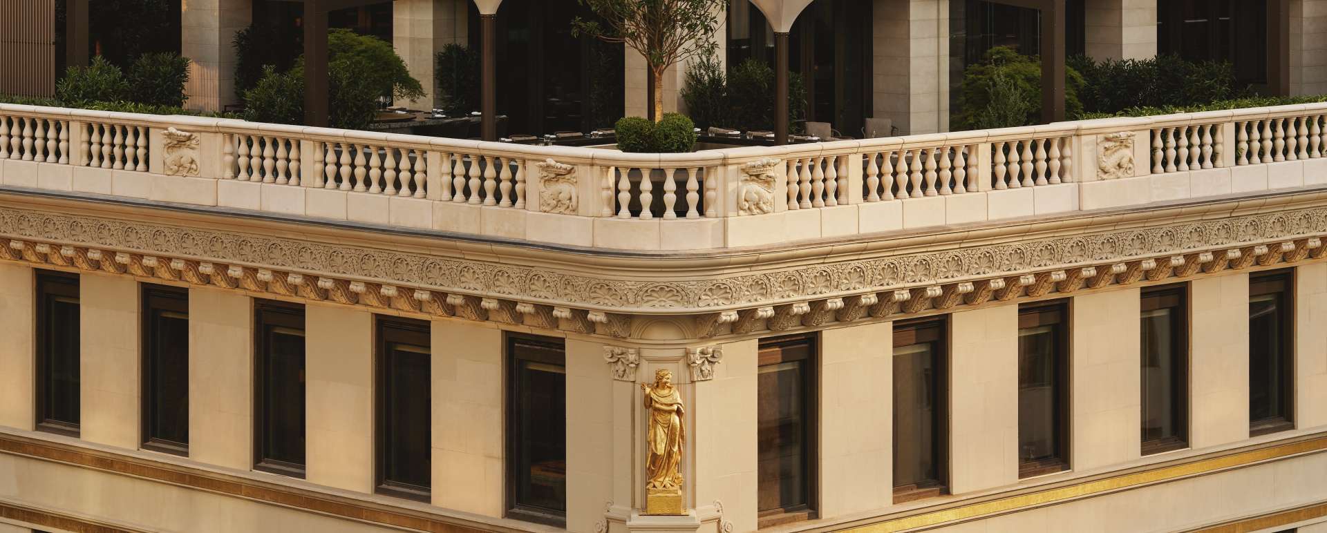 Exterior Crown Building 