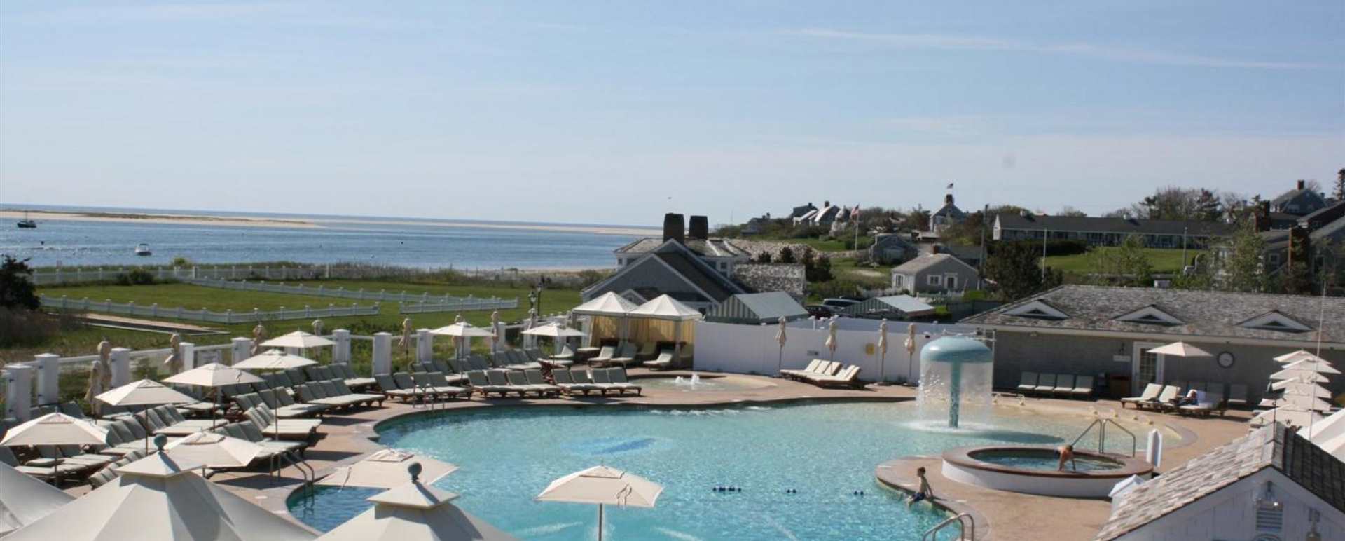 The pool - Chatham Bars Inn