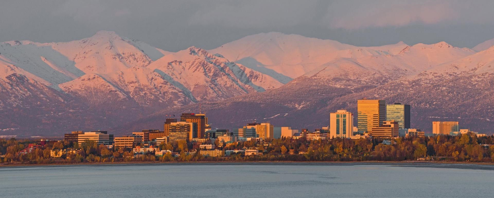 Anchorage - Hotel Captain Cook