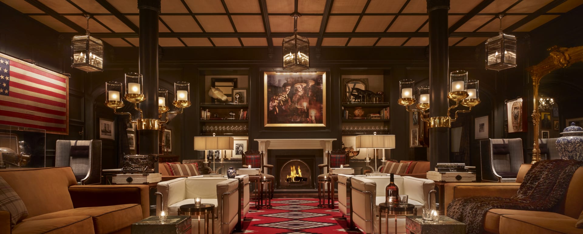 Hotel Lounge Hero 