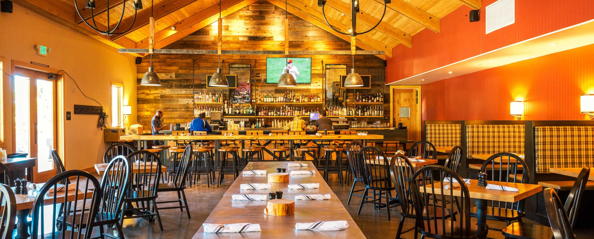 Rush Creek Indoor Dining