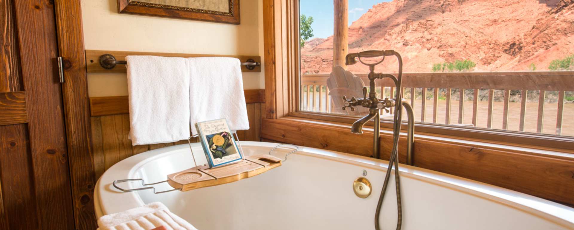 Bathtub with a view - Sorrel River Ranch