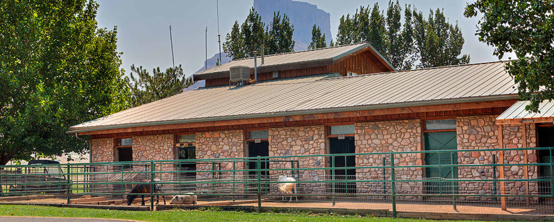 Petting Zoo at Sorrel - Sorrel River Ranch