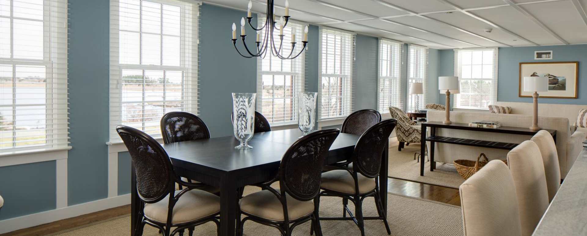 Great Egret Suite dining area - Weekapaug Inn