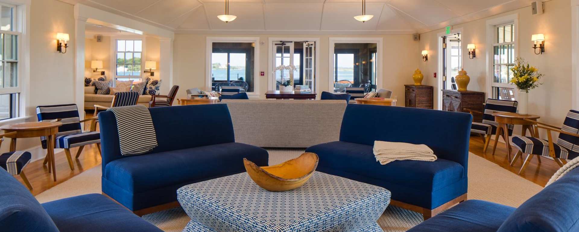 The Sea Room - Weekapaug Inn