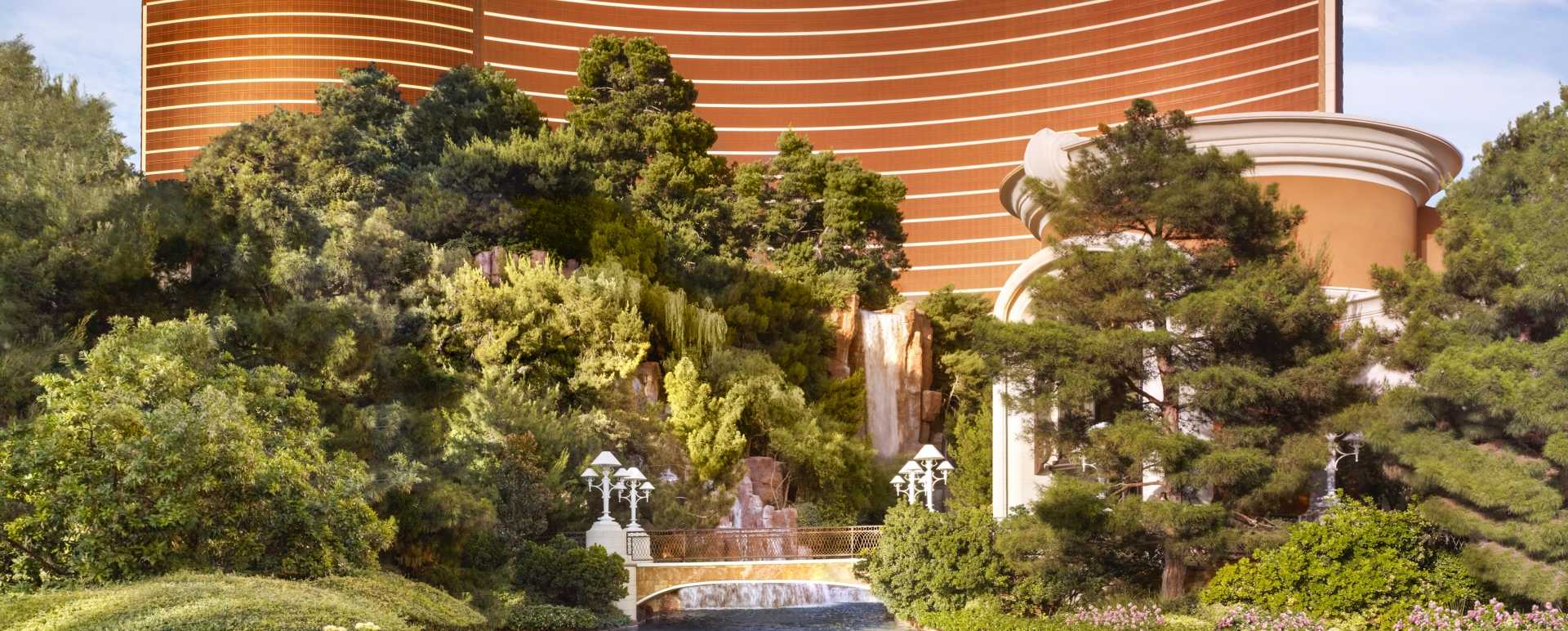 Hotel Exterior - Wynn Las Vegas 