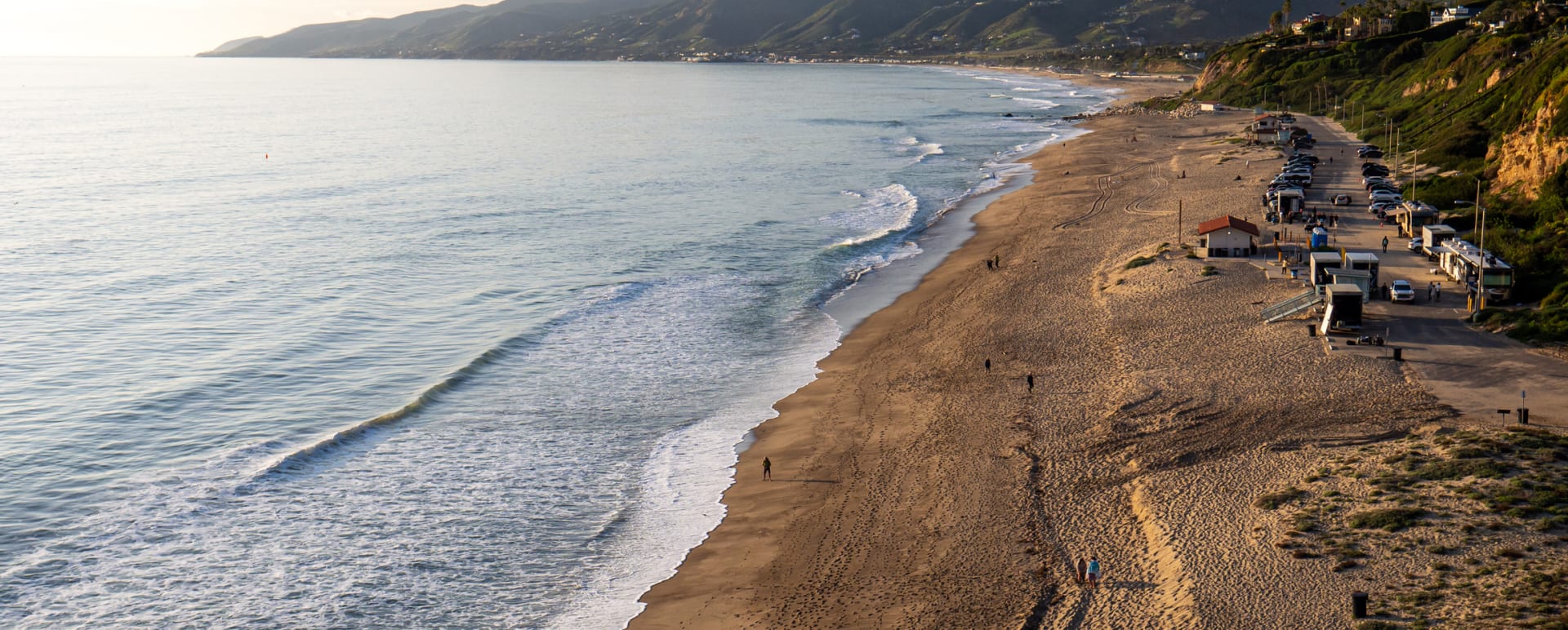 Helicopter Tour with Malibu Landing and Picnic