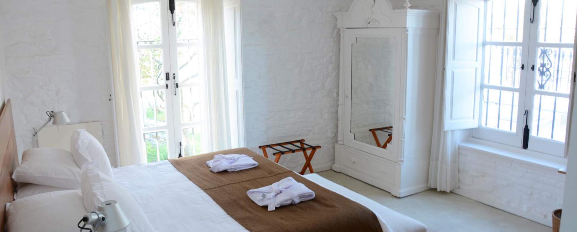 Bedroom interior  - Charco Hotel