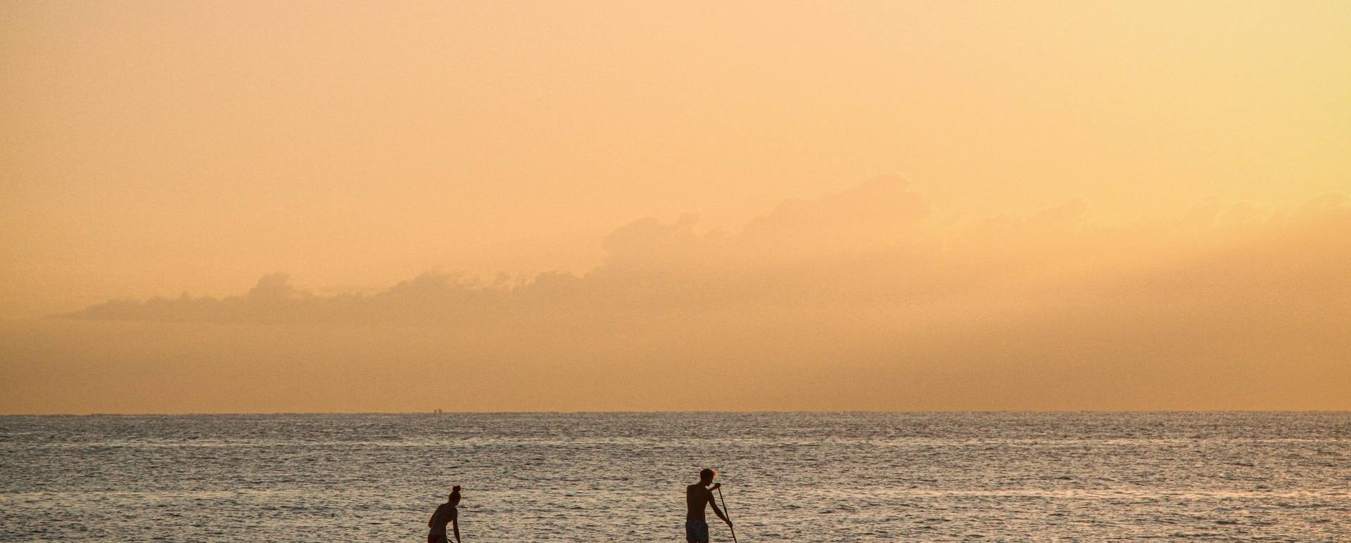 Bai San Ho - Paddleboarding 