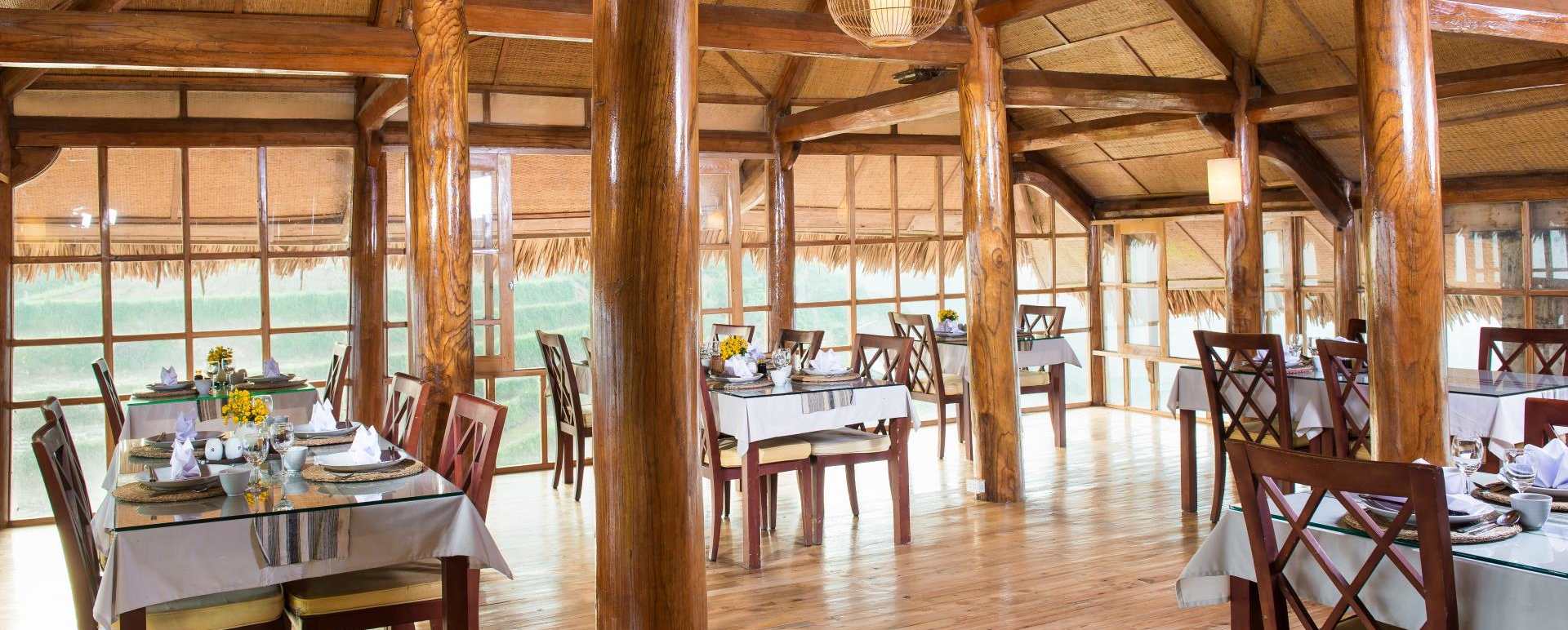 Restaurant  - Topas Ecolodge