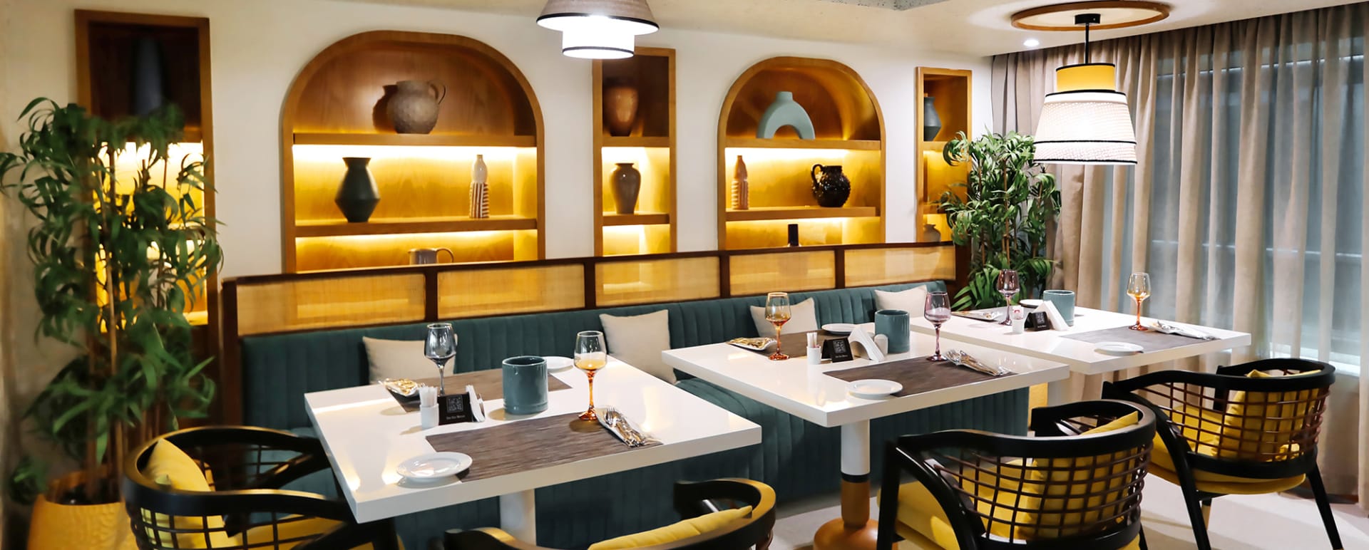 Main Restaurant 