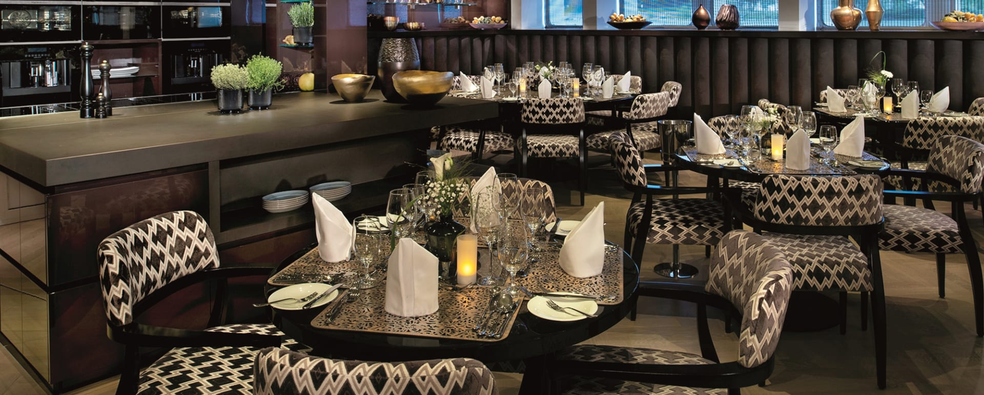 Chefs Table Restaurant 