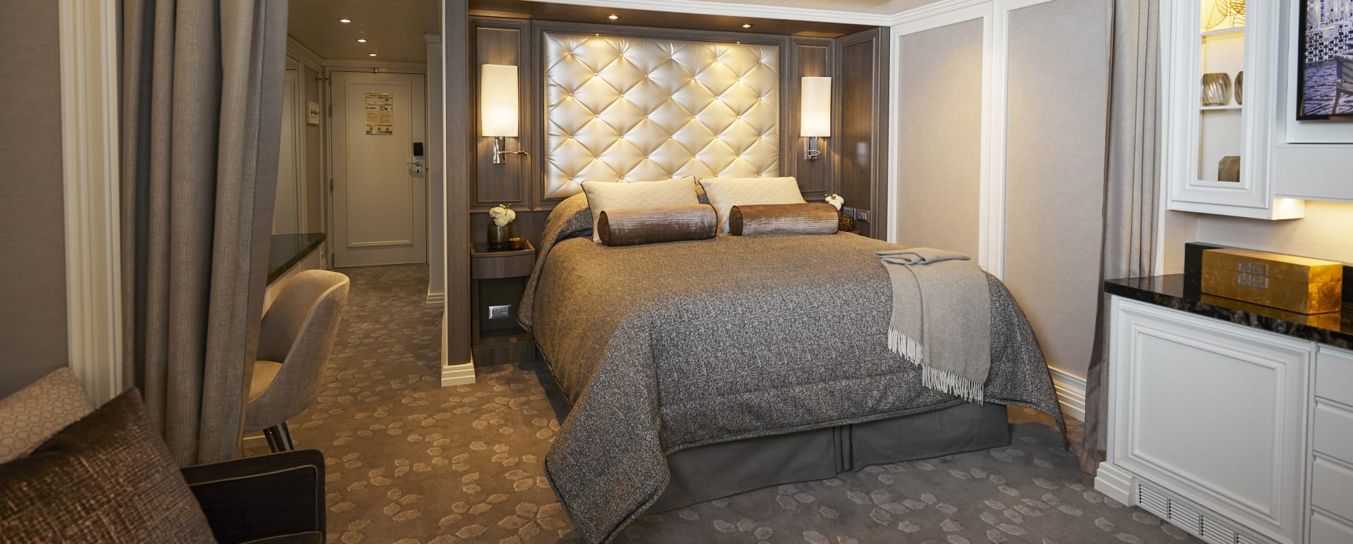 Superior Suite 