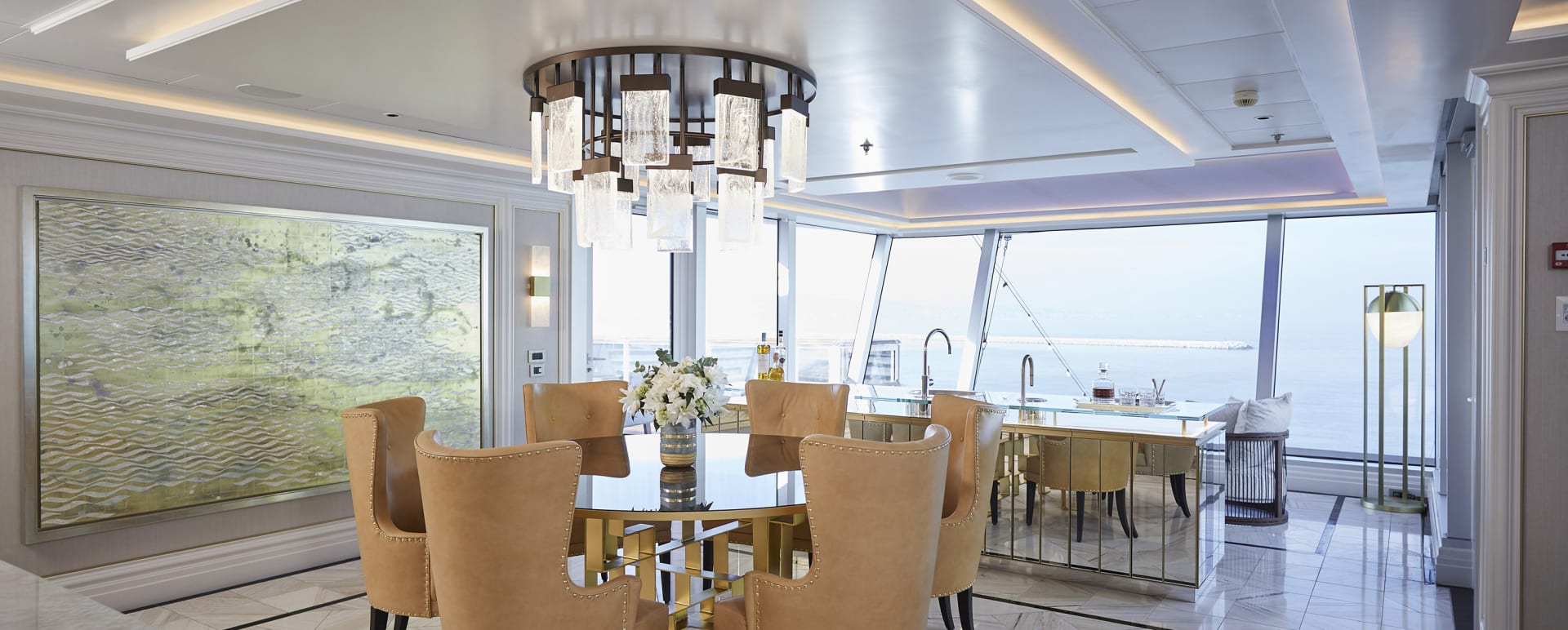 Regent Suite Dining Area 