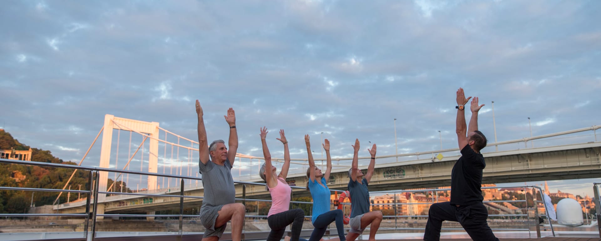 -Yoga 
