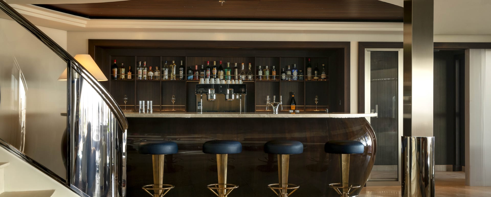 Olympian Bar 