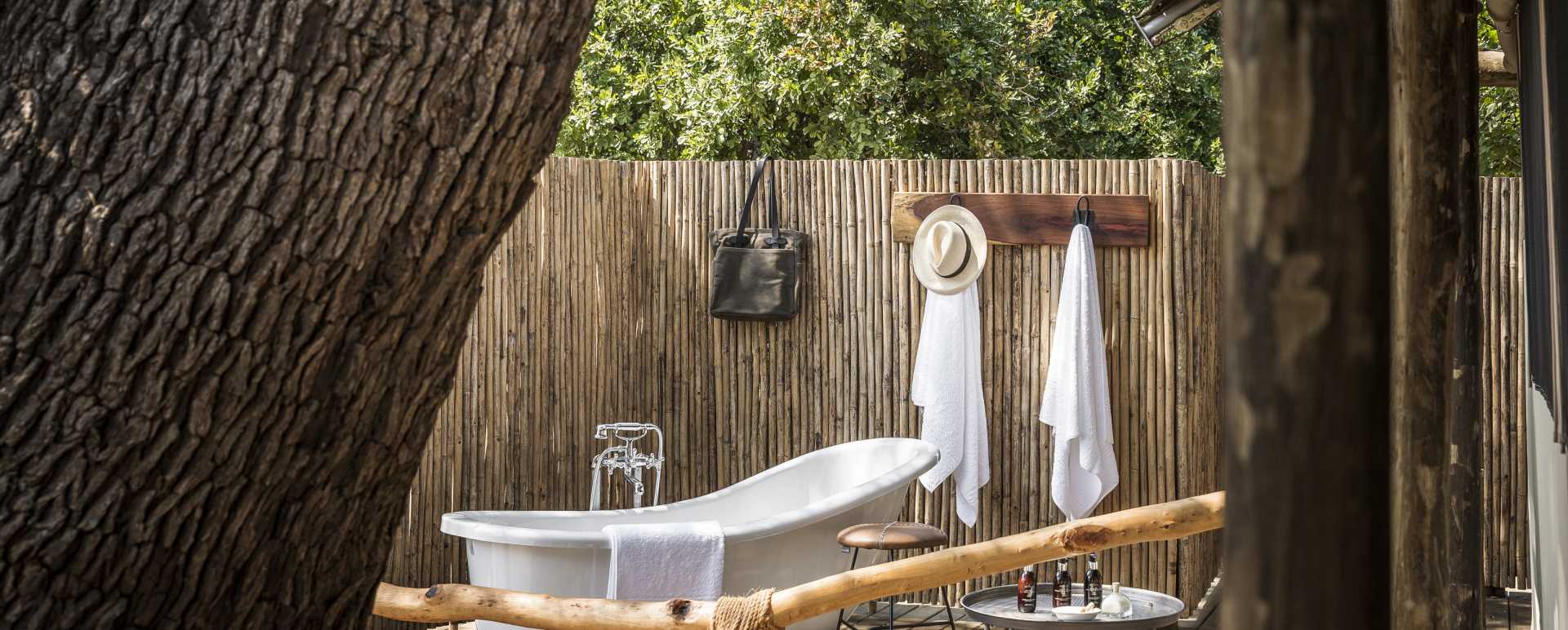Outdoor Bath 