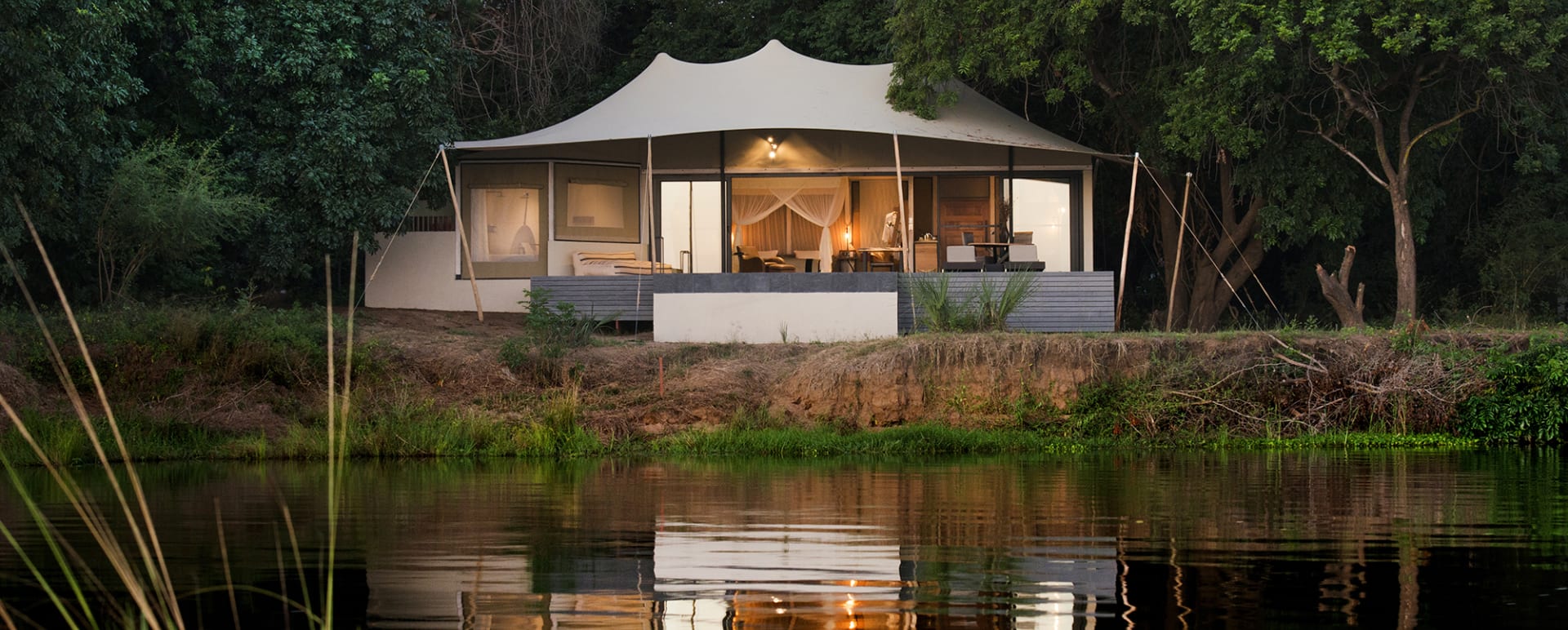 Exterior suite 