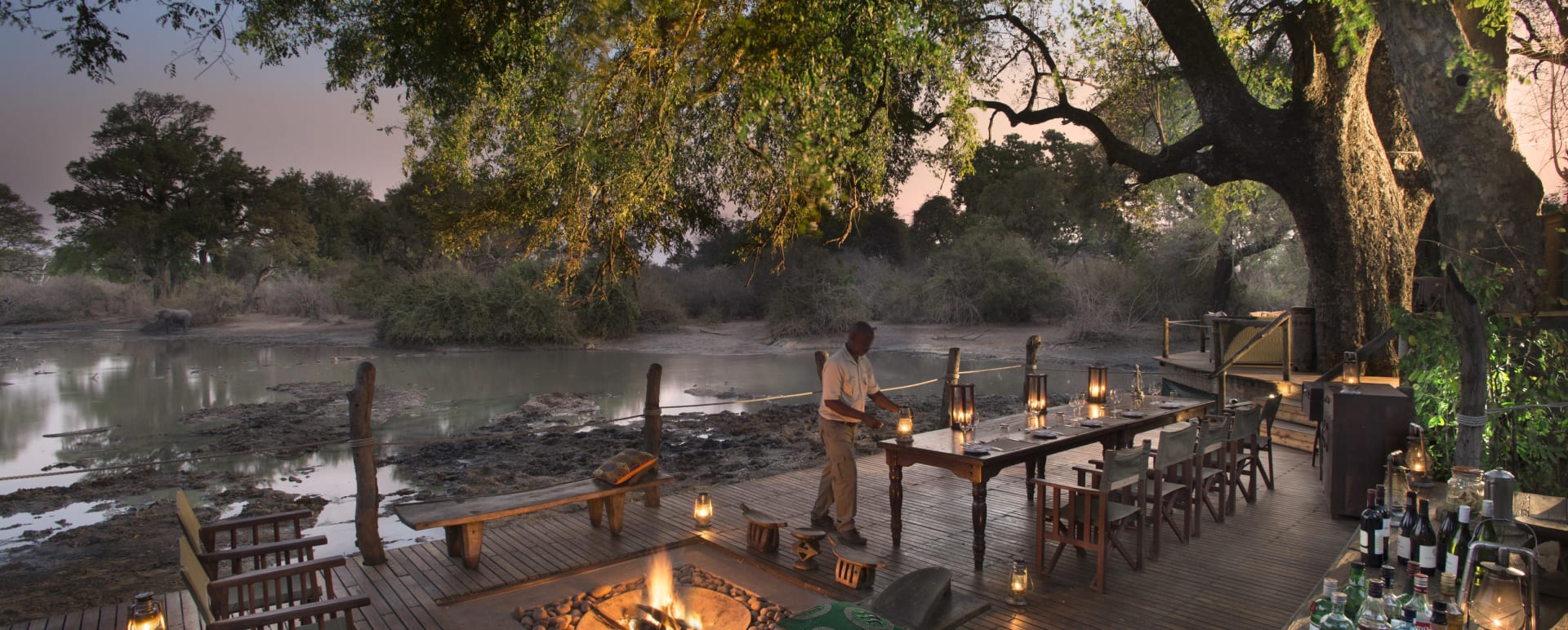 Dinner table 